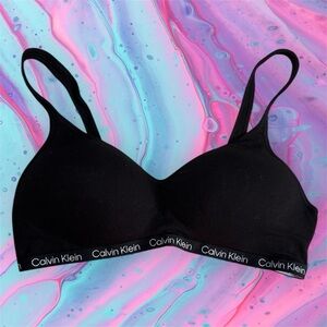 NWOT Calvin Klein Black Logo Band Wireless Bralette soft push up sz XL